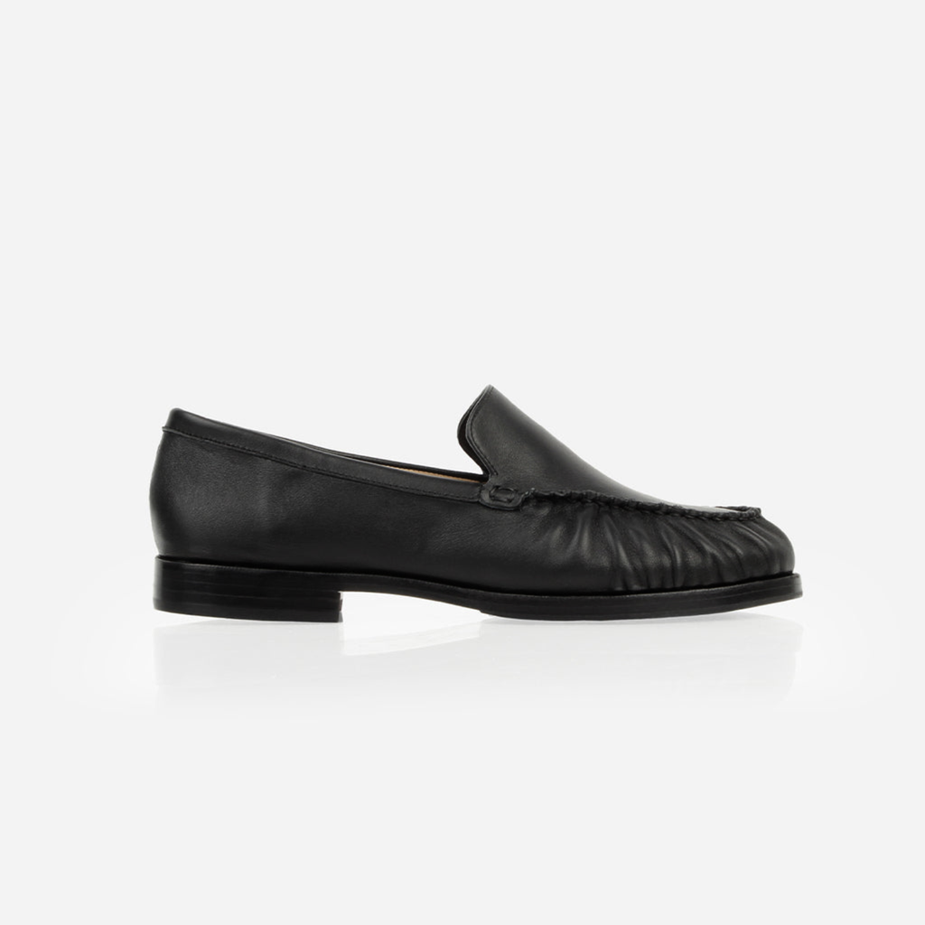 The Laid Back Loafer Black