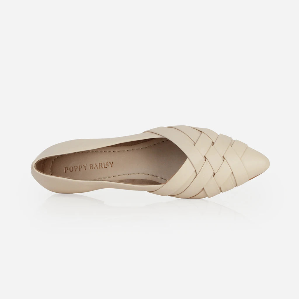 The Athena Flat Oat Milk