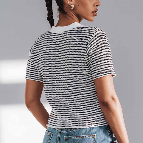 ModelInfo:Tasia is 5'7 and is wearing a size S.