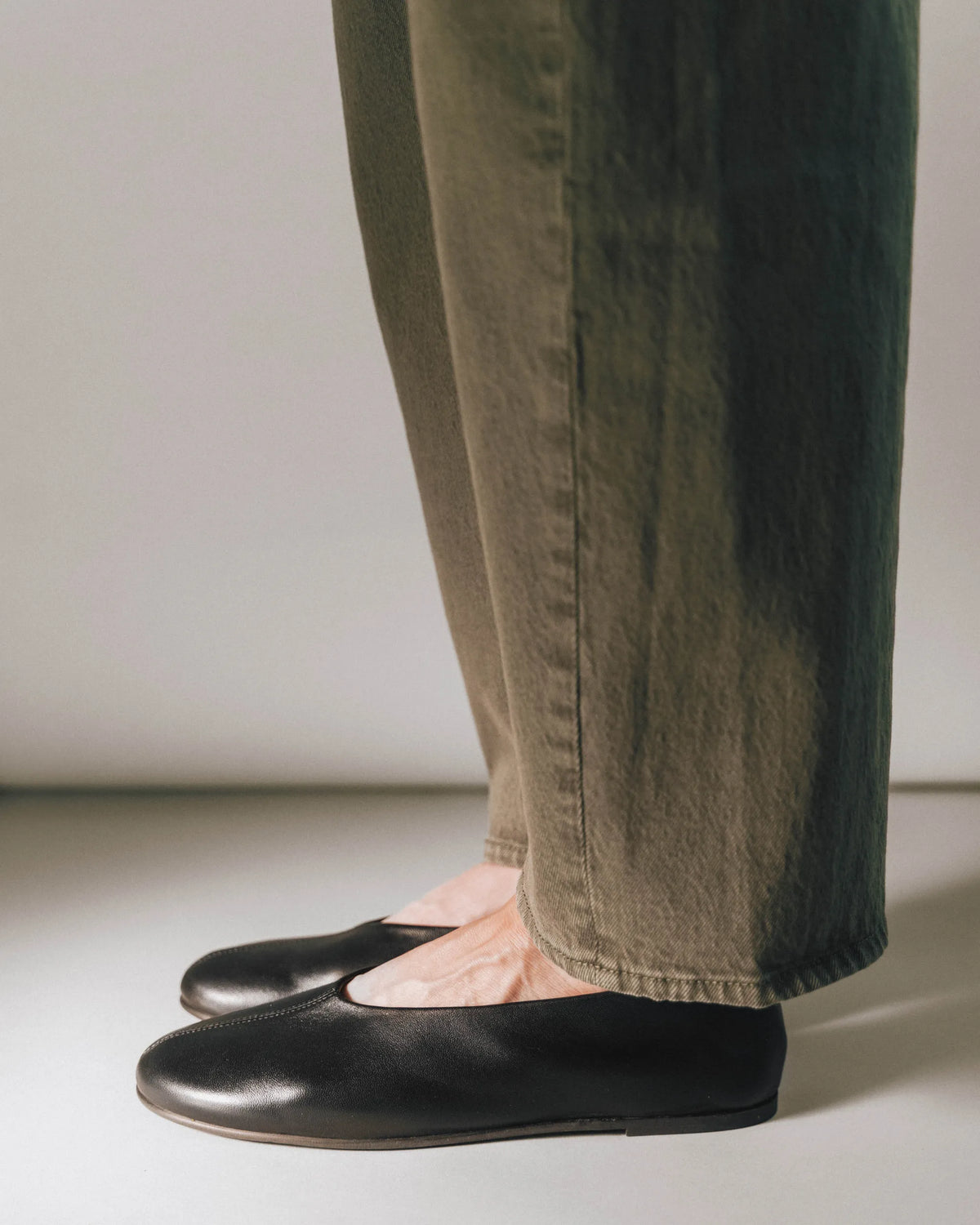 The Contemporary Ballet Flat Black