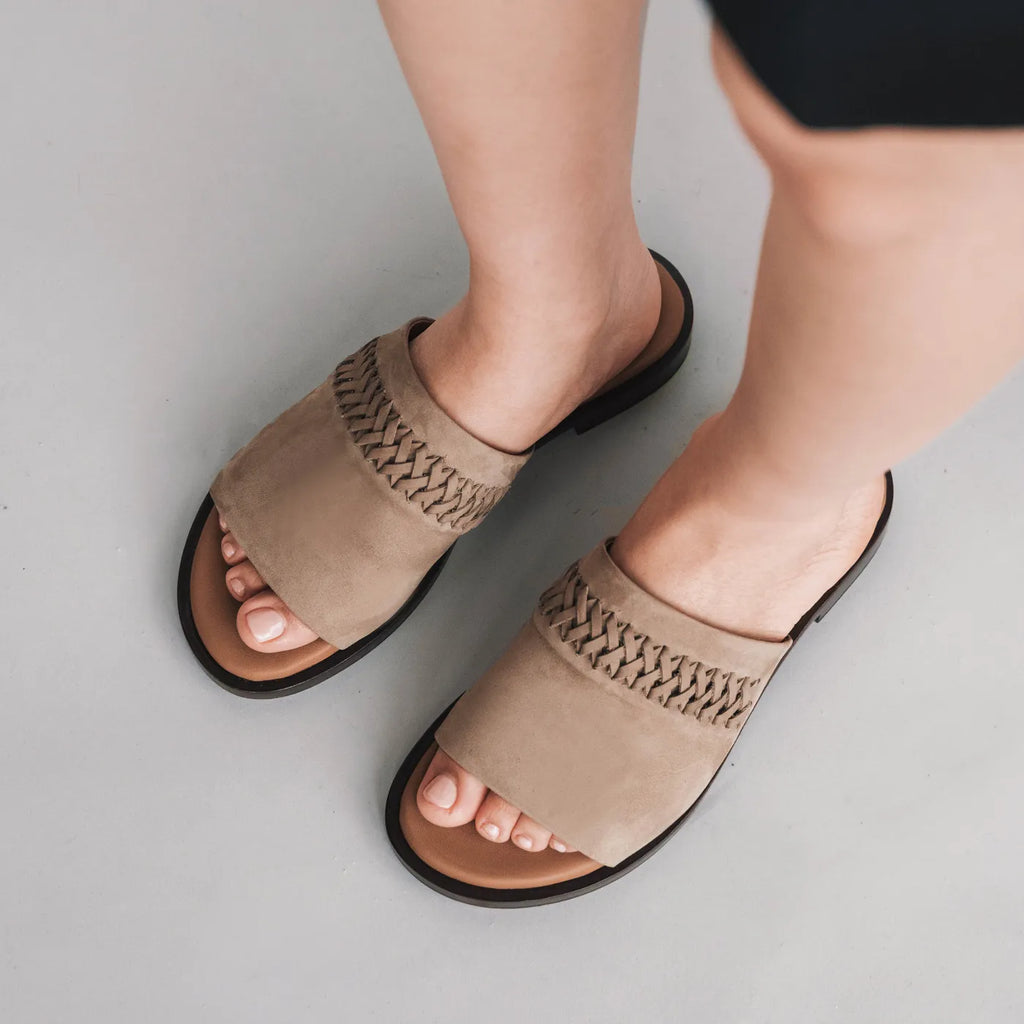 The Bohème Slide Clay