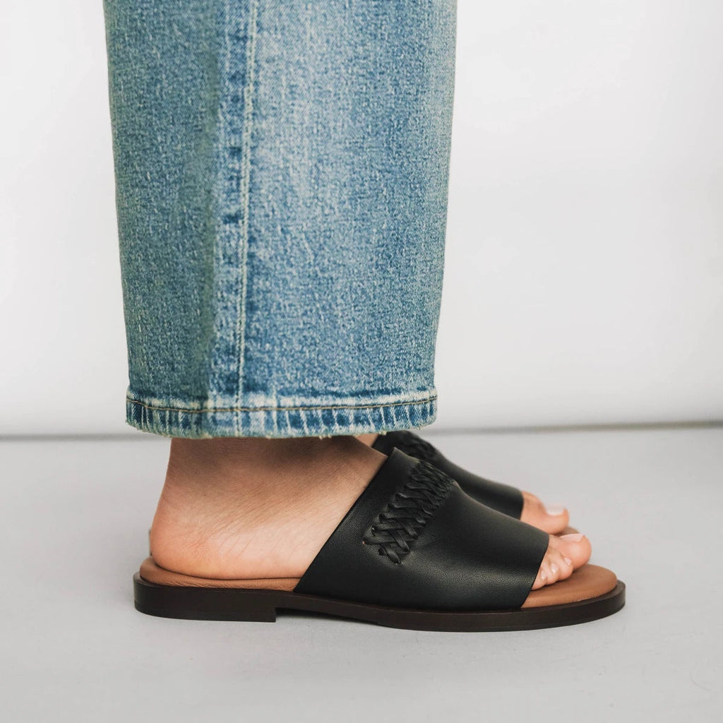 The Bohème Slide Black