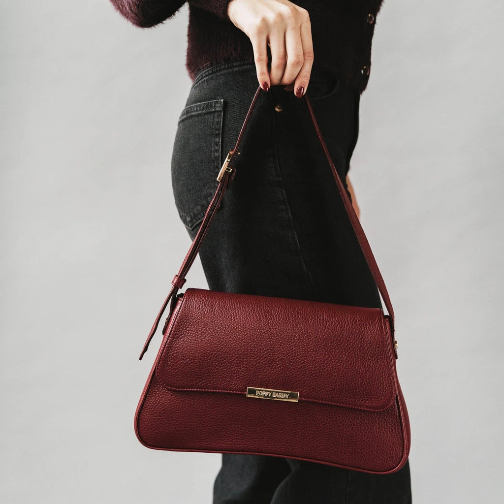 The High Line Shoulder Bag Resort Red