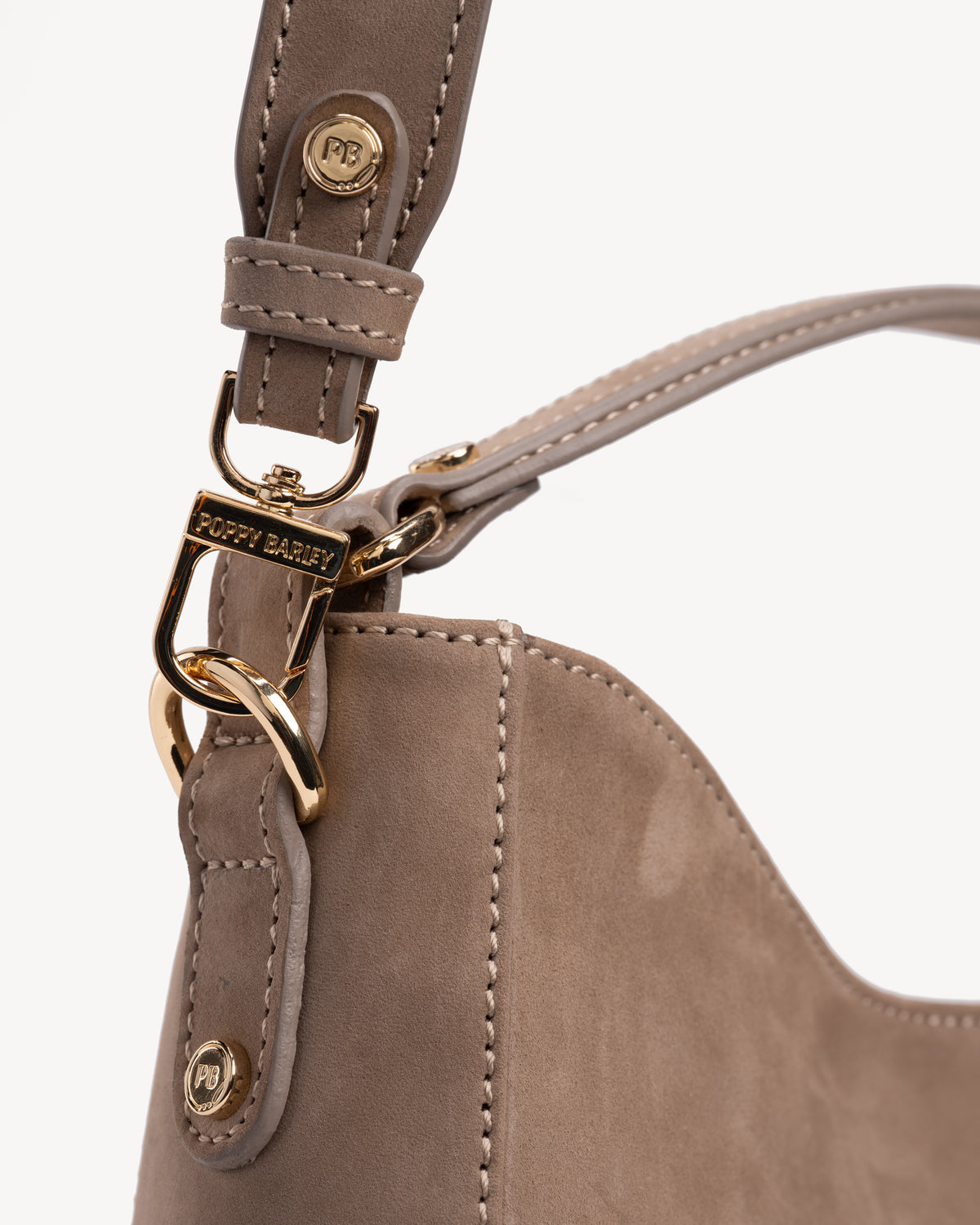 The Sixteenth Tote Clay