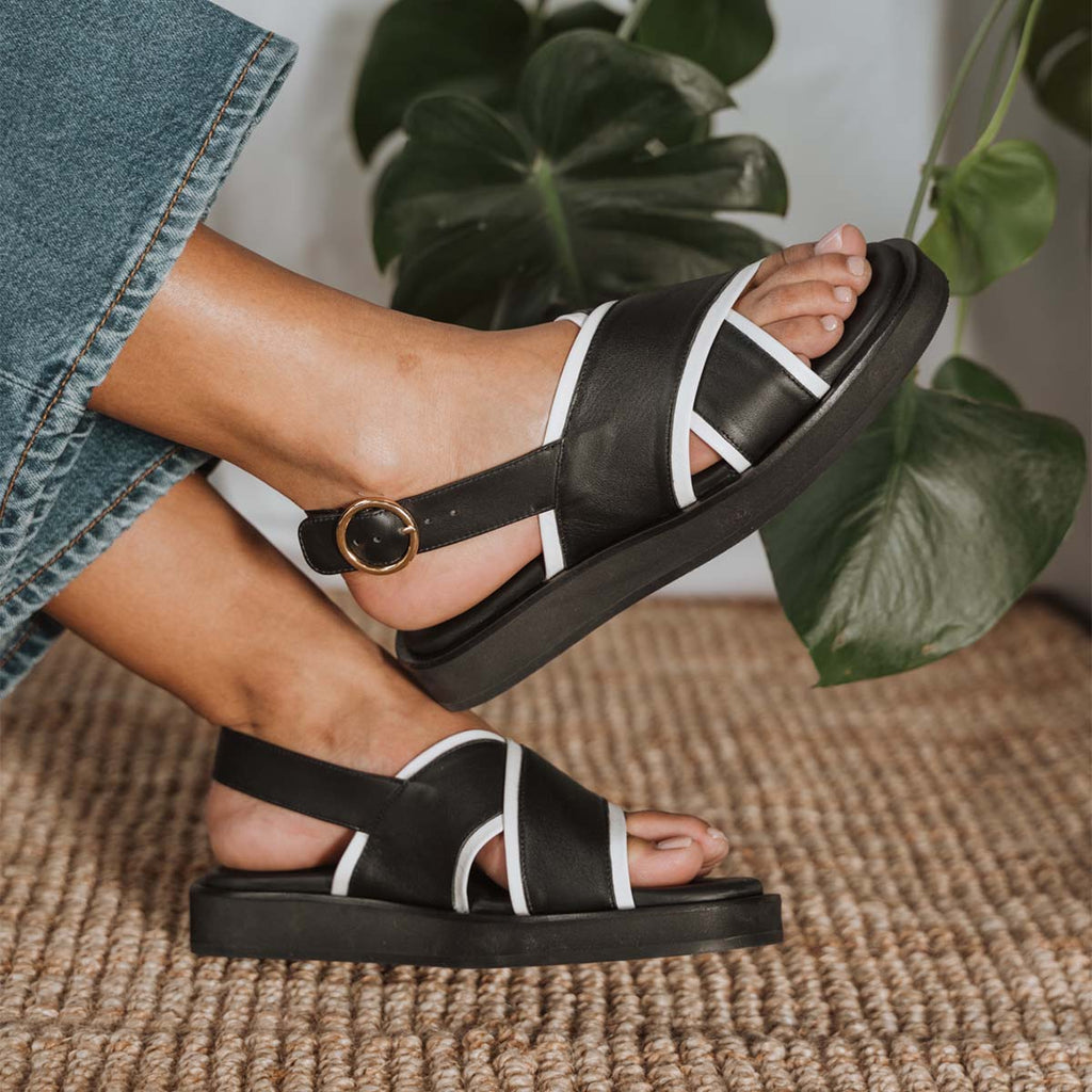 The Sunday Sandal Black & Panna Cotta