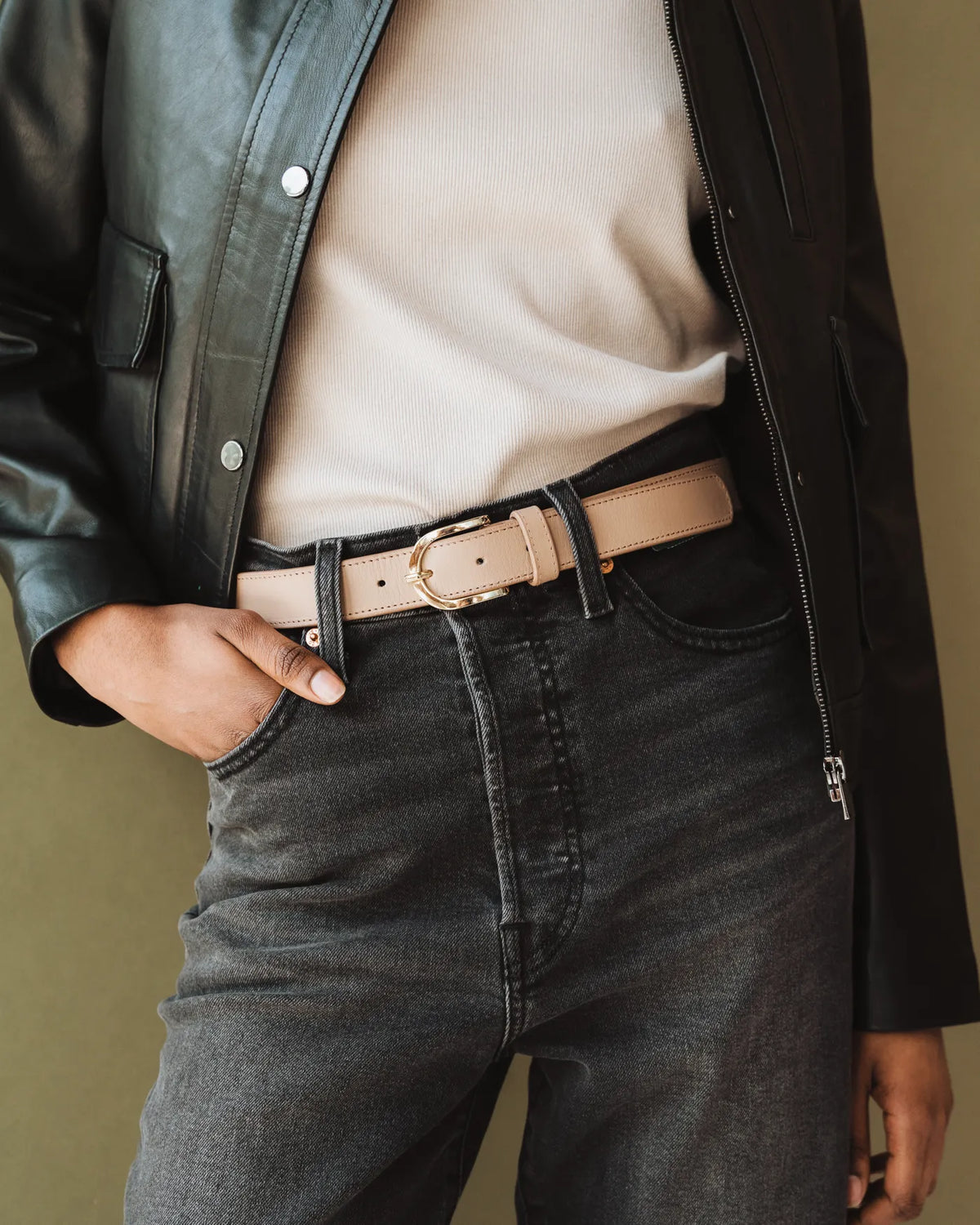 The Accent Belt Gold Biscotti