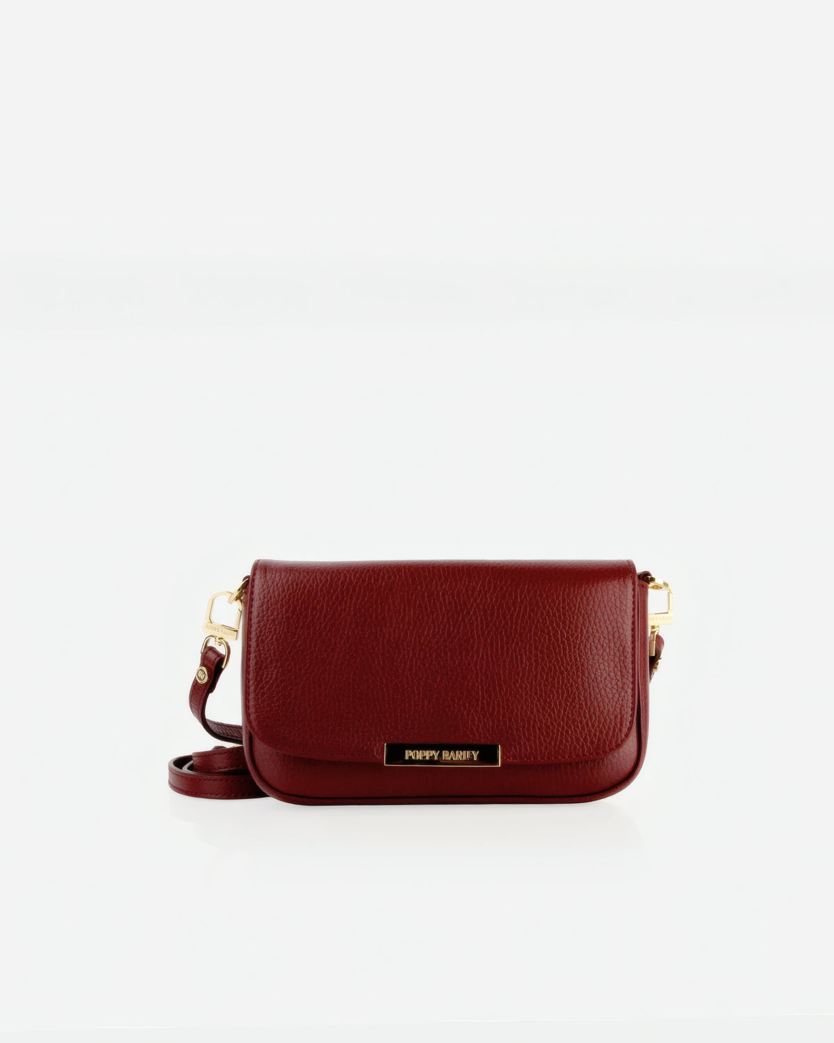 The Day To Night Bag Resort Red
