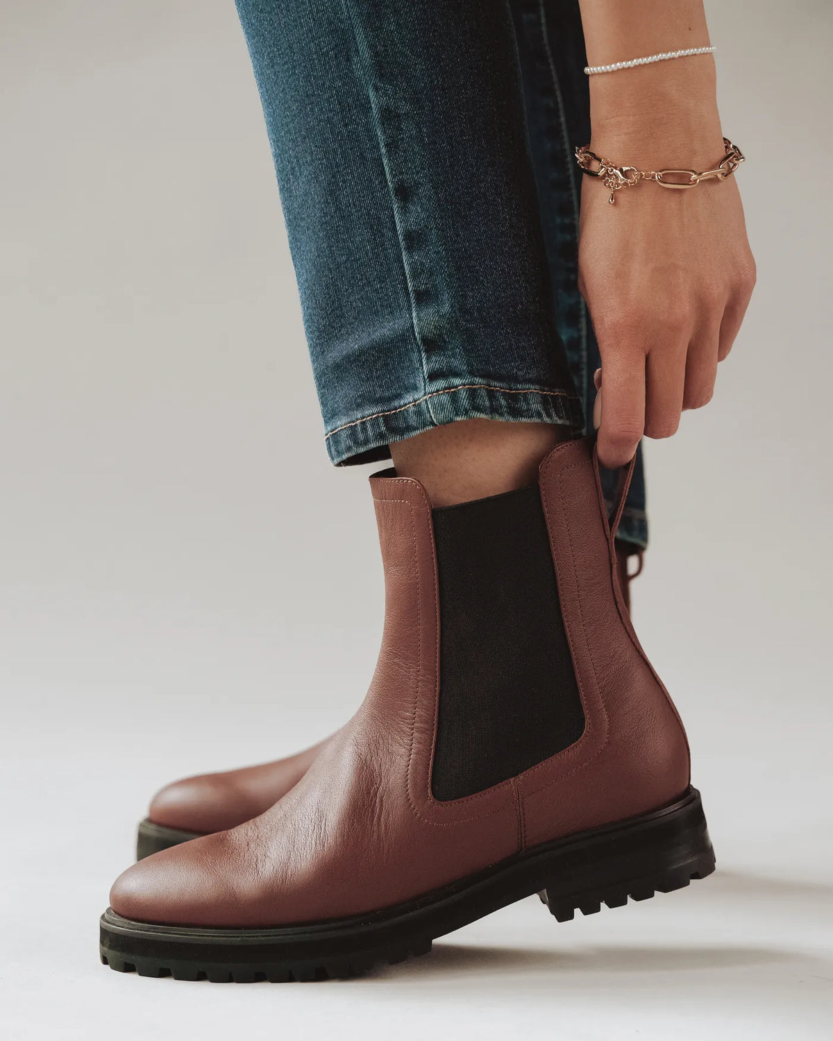 The Every Way Chelsea Boot Redwood