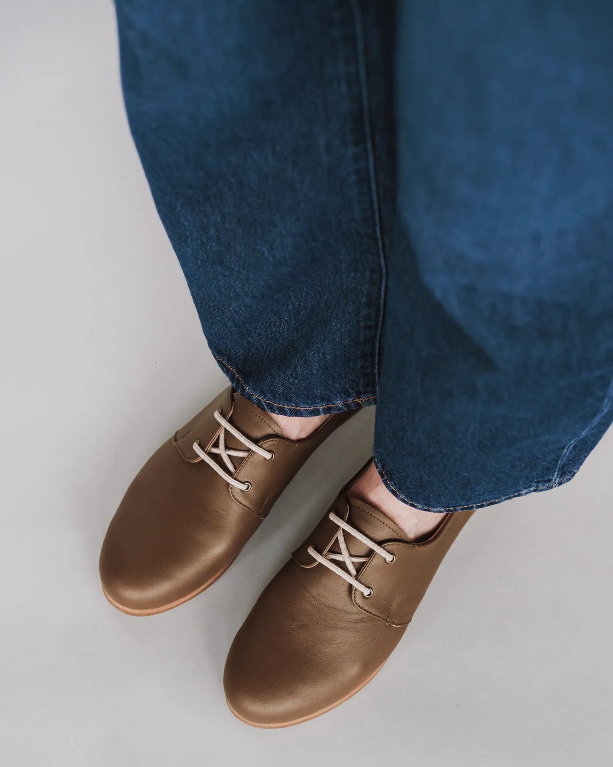 The Eyelet Oxford 2.0 Tapenade