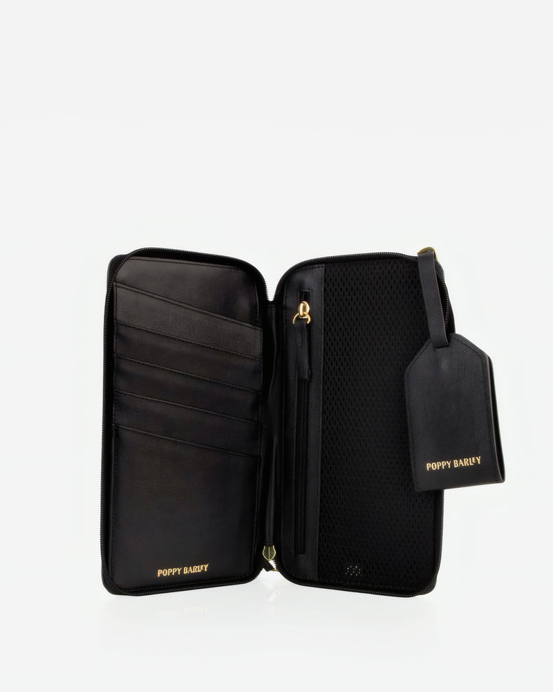 The Four Person Passport holder & Slim Luggage Tag Set Black