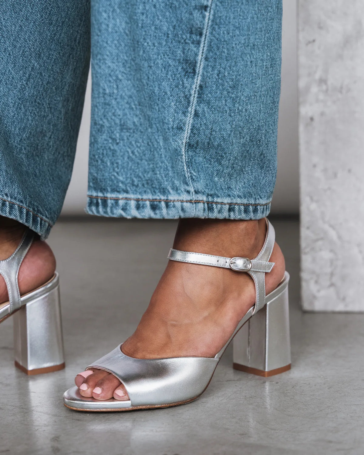 The Monica Heeled Sandal Silver