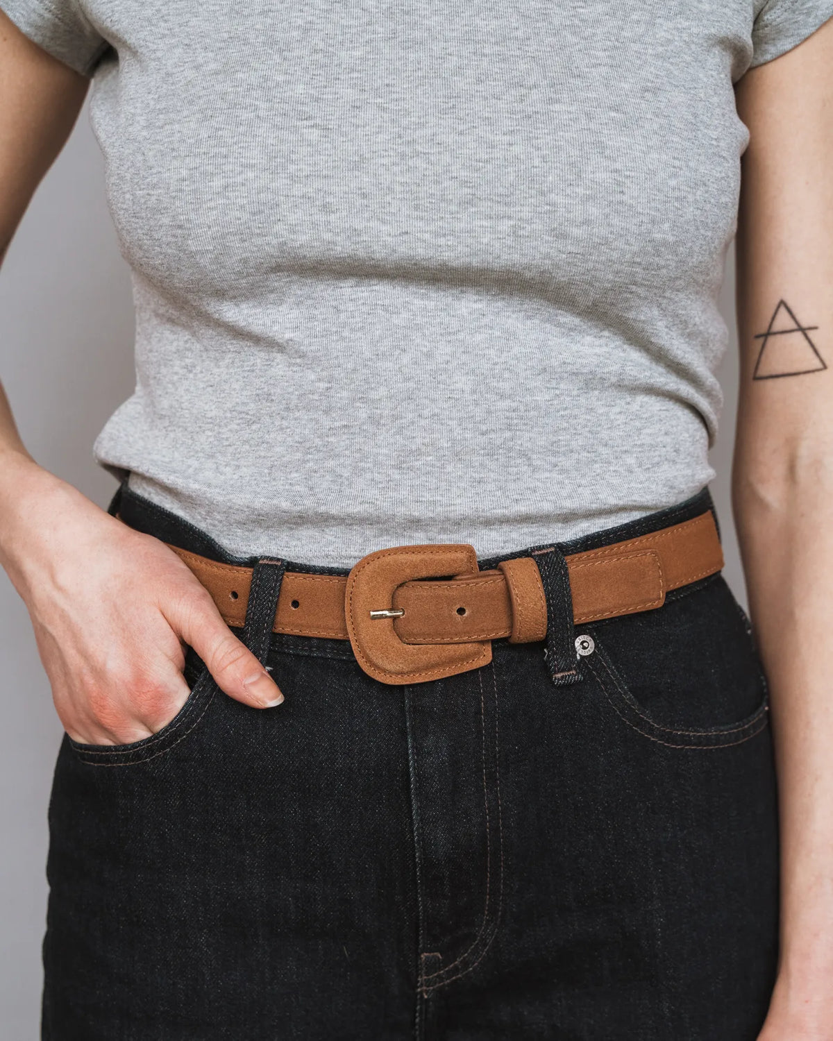 The Nouveau Belt Lion Suede