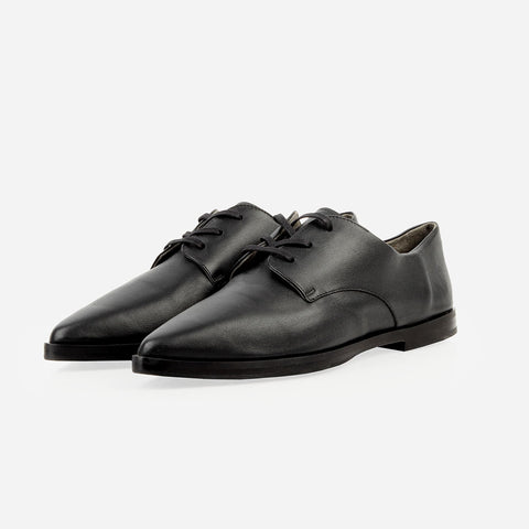 The Bella Derby Black