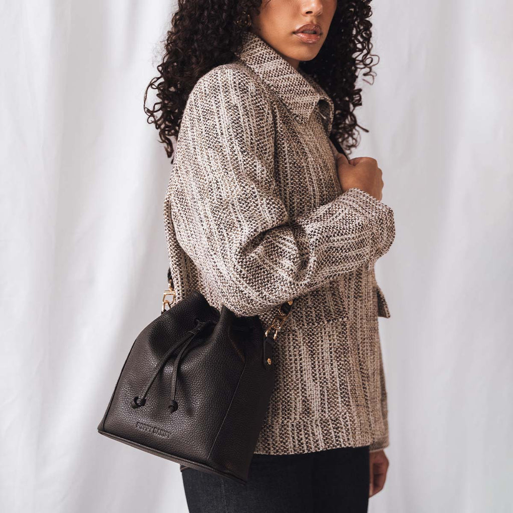 The Bondi Bucket Bag Black
