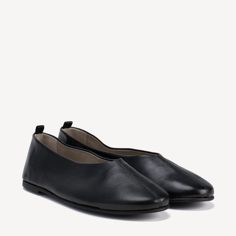 The Contemporary Ballet Flat Black