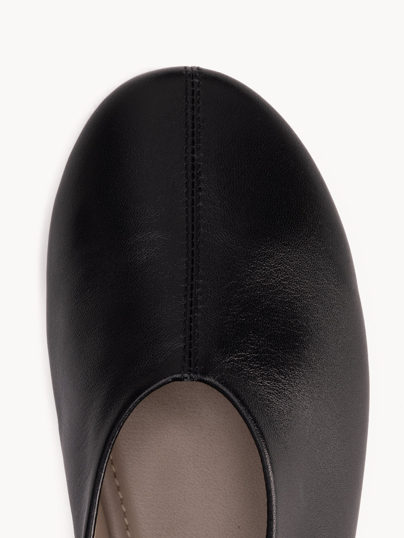 The Contemporary Ballet Flat Black