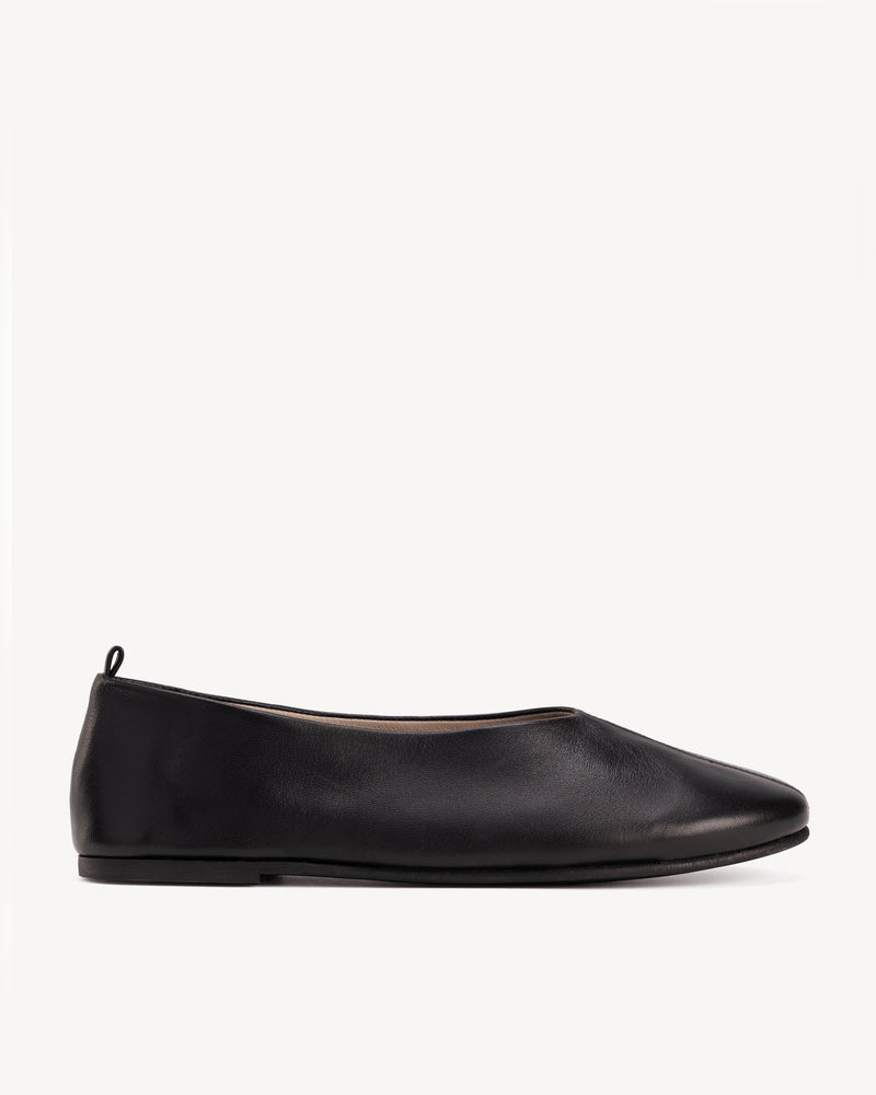 The Contemporary Ballet Flat Black