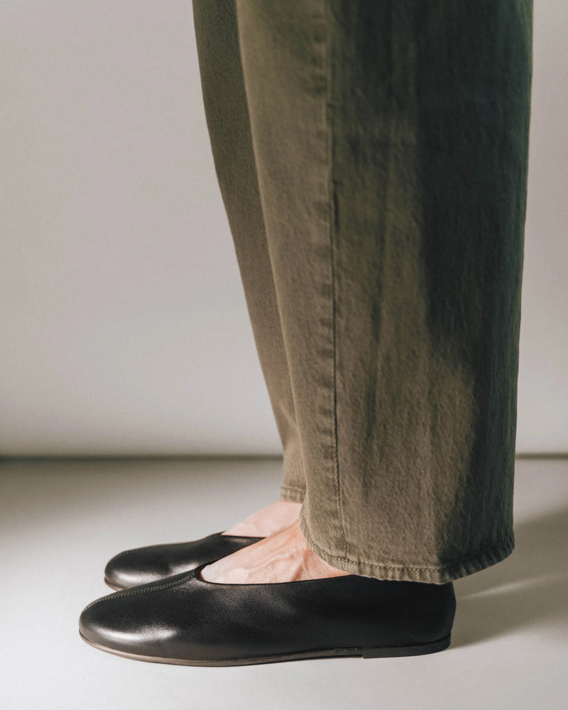 The Contemporary Ballet Flat Black