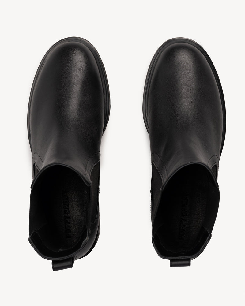 The Every Way Chelsea Boot Black Water Resistant