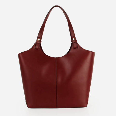The Lisboa Tote Resort Red