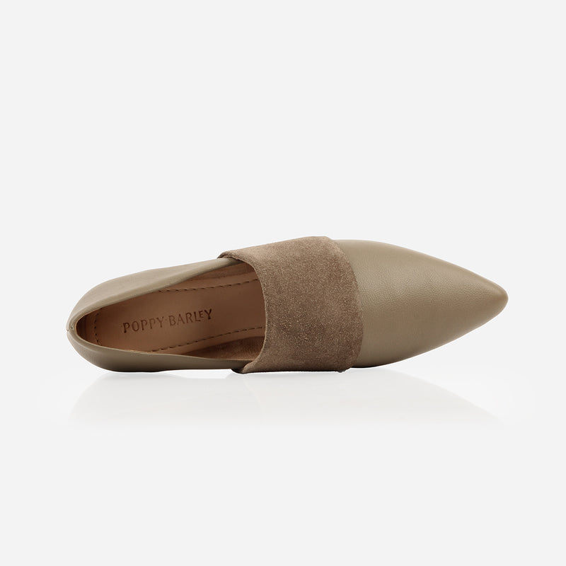 The Luxe Fit Flat Truffle