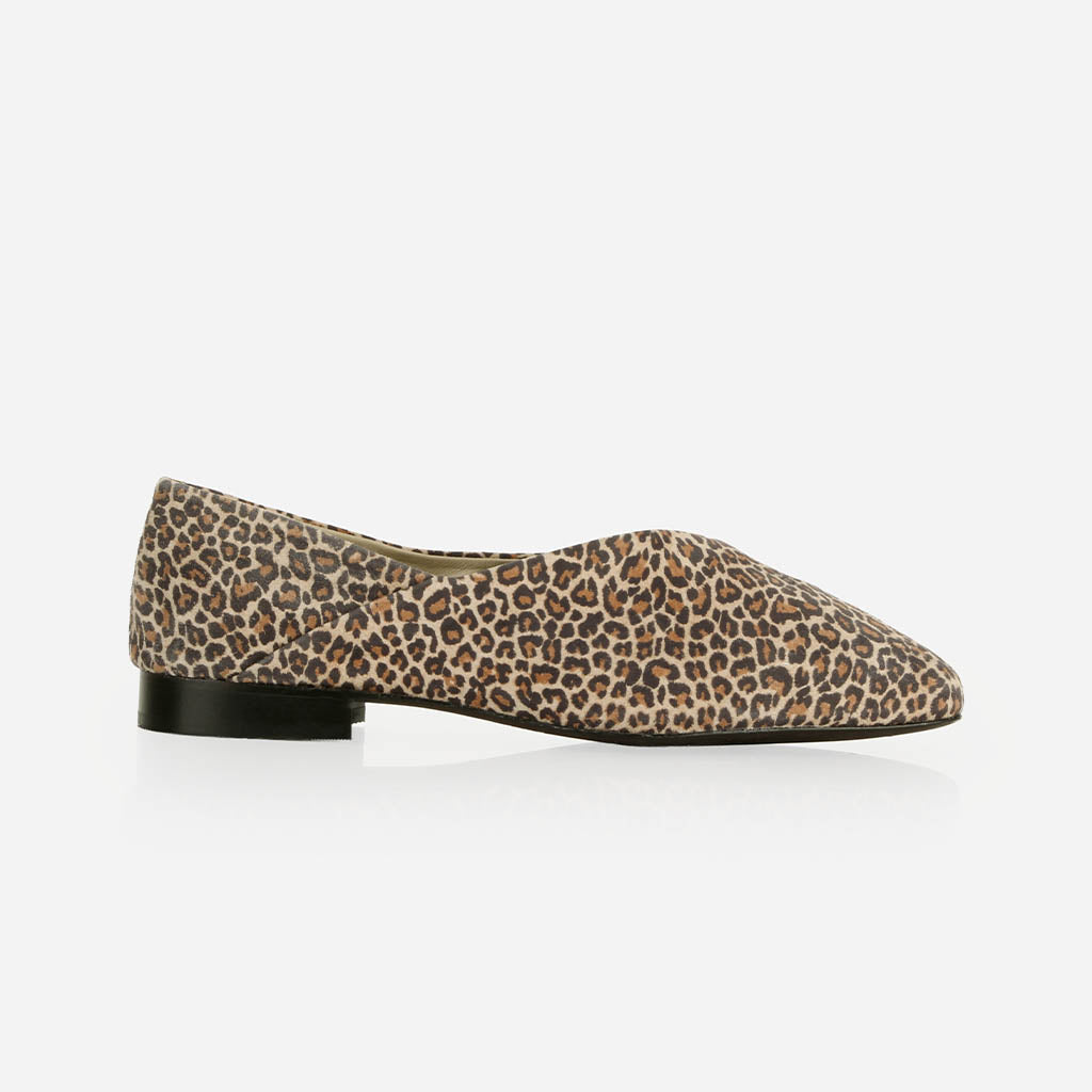The Marché Flat Micro Leopard