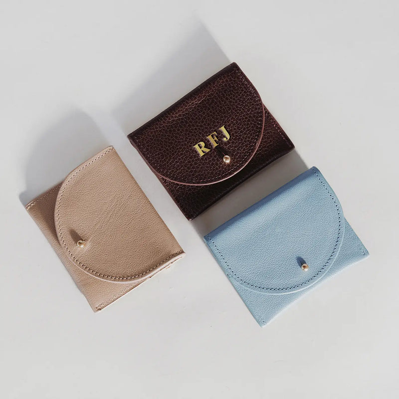 The Cardholder Biscotti Micro Pebble