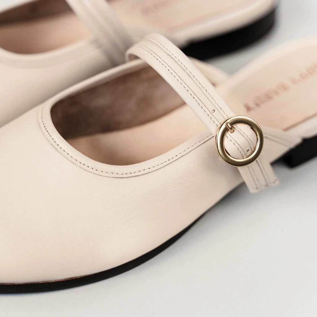 The Modern-Day Mule Oat Milk