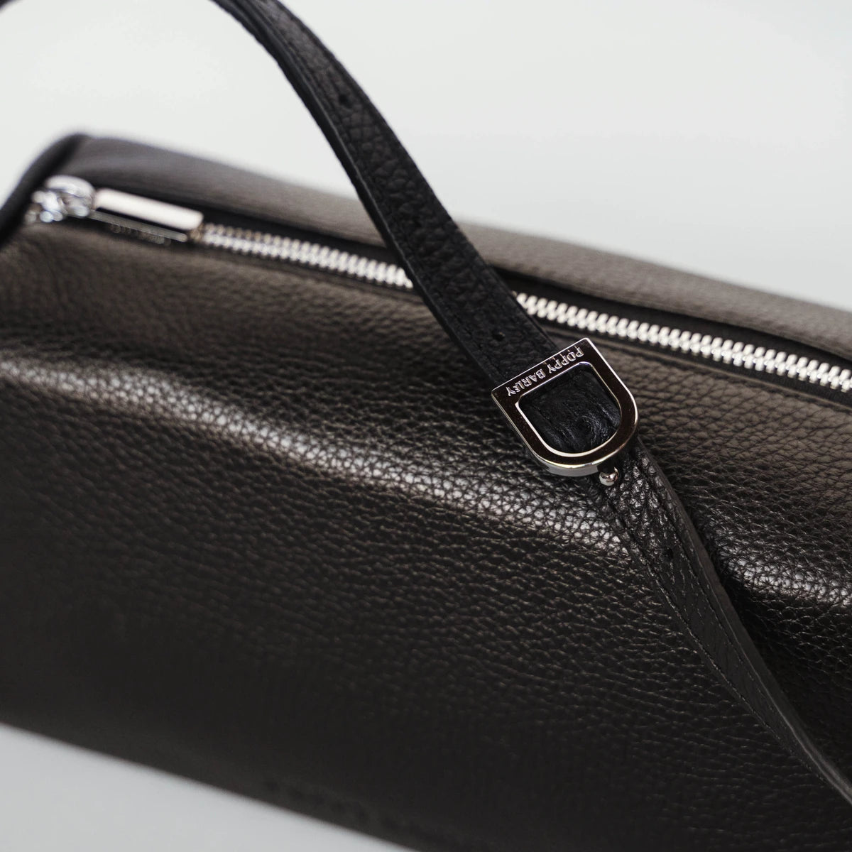 The Annex Bag Black