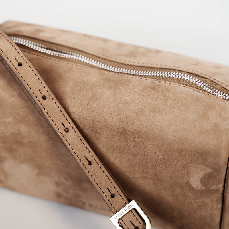 The Annex Bag Clay