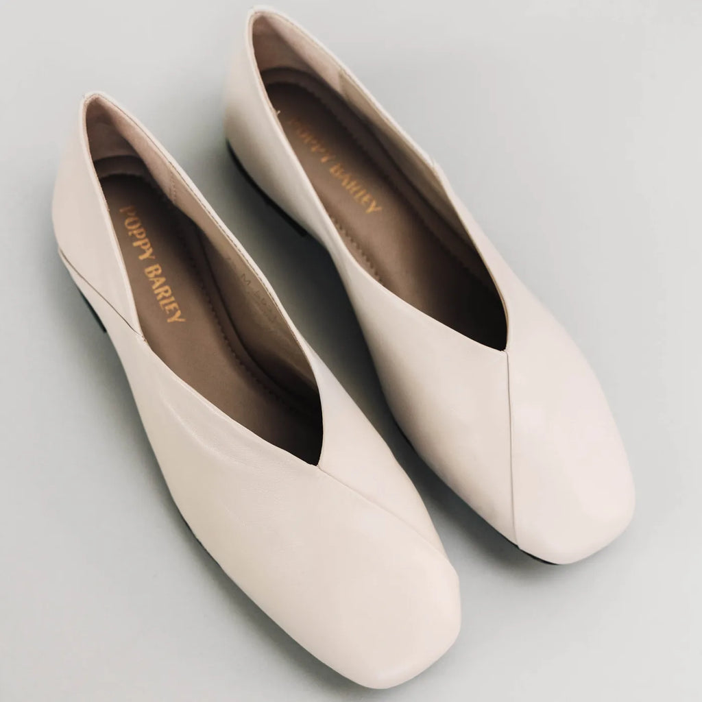 The Marché Flat Porcelain