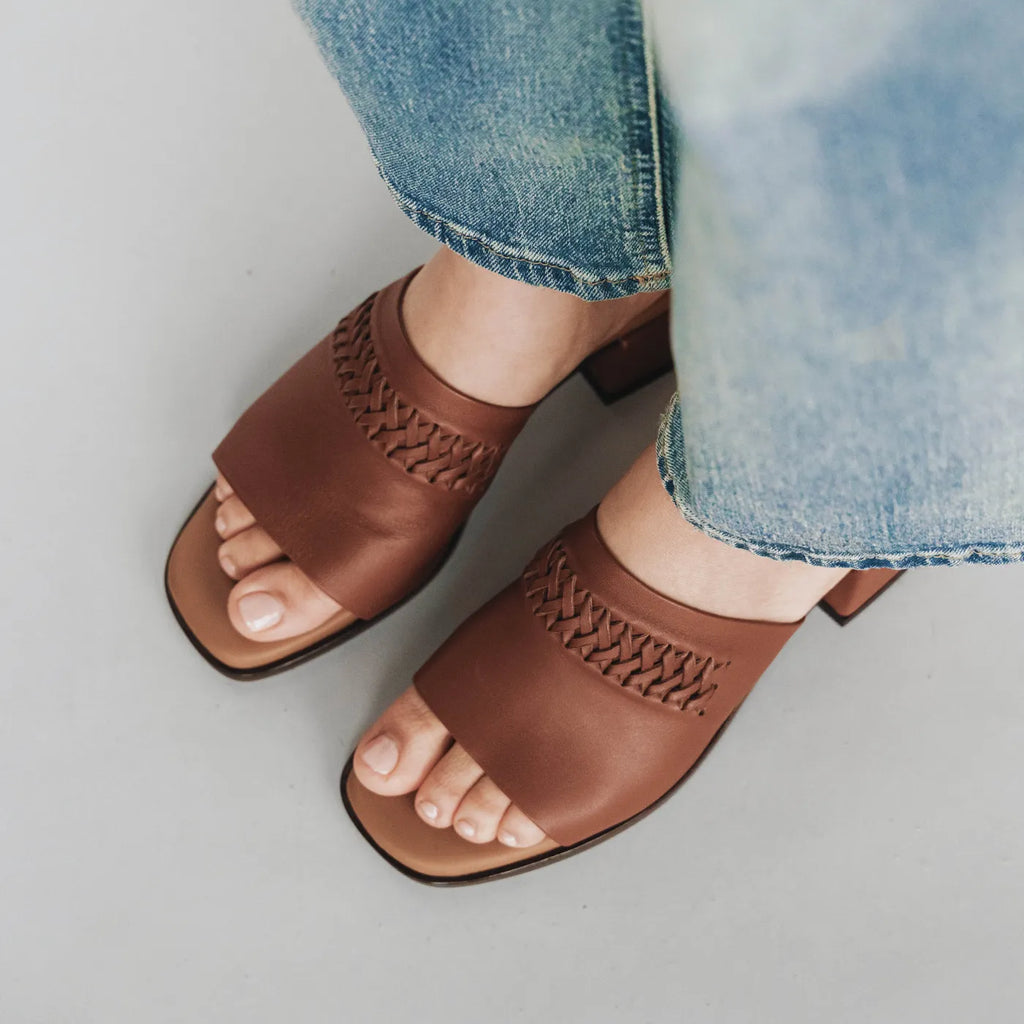 The Bohème Heeled Sandal Hazelnut