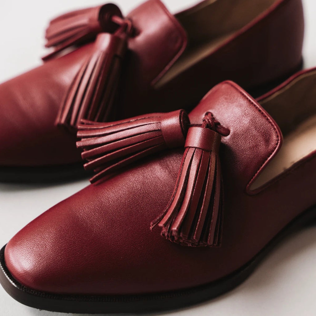 The Tassel Daily Loafer Resort Red