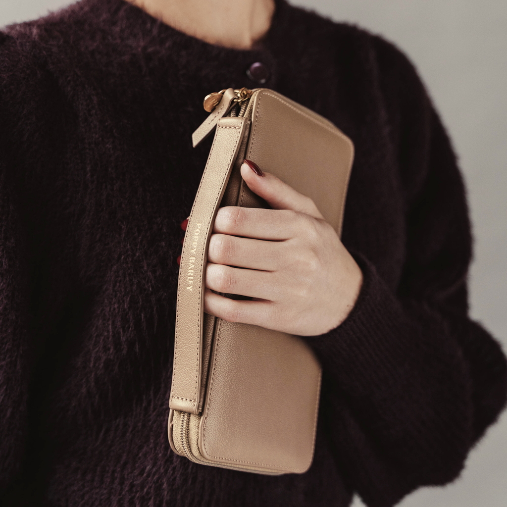 The Flying Solo Passport Holder Biscotti Micro Pebble