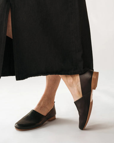 The At-Leisure Slip-On 2.0 Black
