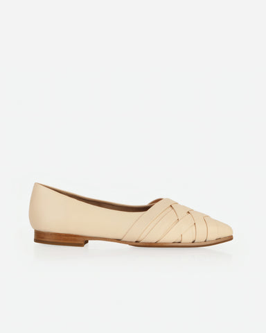 The Athena Flat Oat Milk