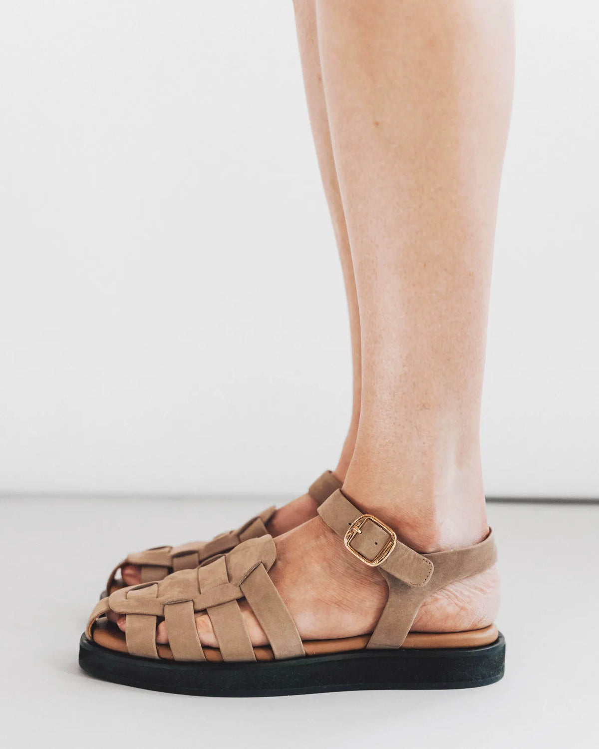 The Beachcomber Sandal Clay Nubuck