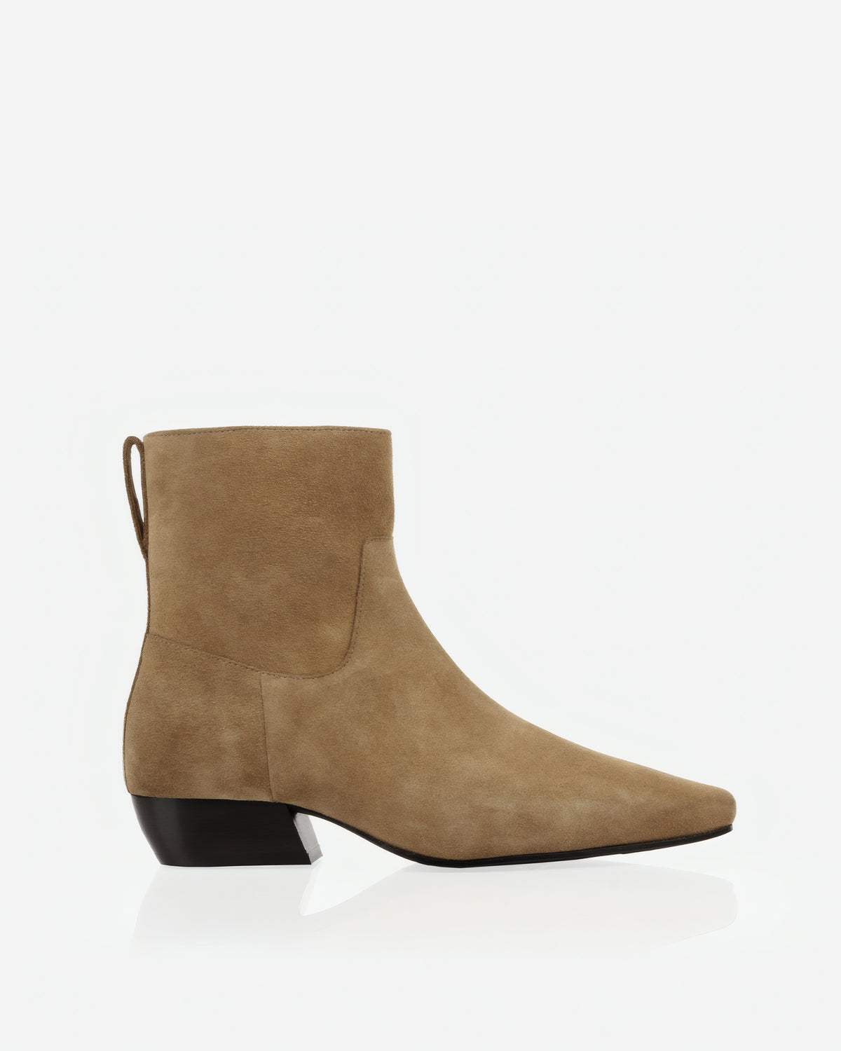 The Beau Boot Desert Suede