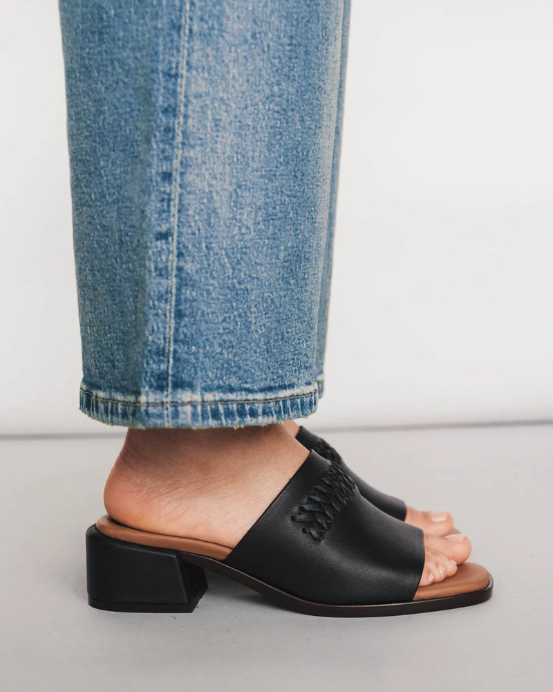The Bohème Heeled Sandal Black