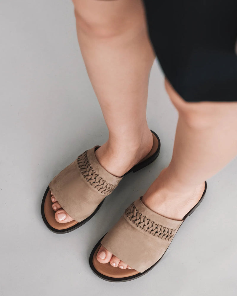 The Bohème Slide Clay