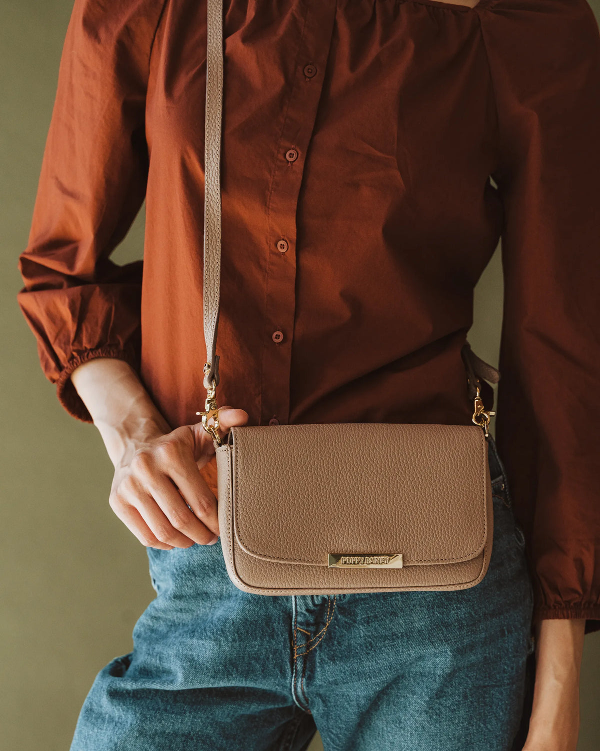 The Day To Night Bag Biscotti Pebble