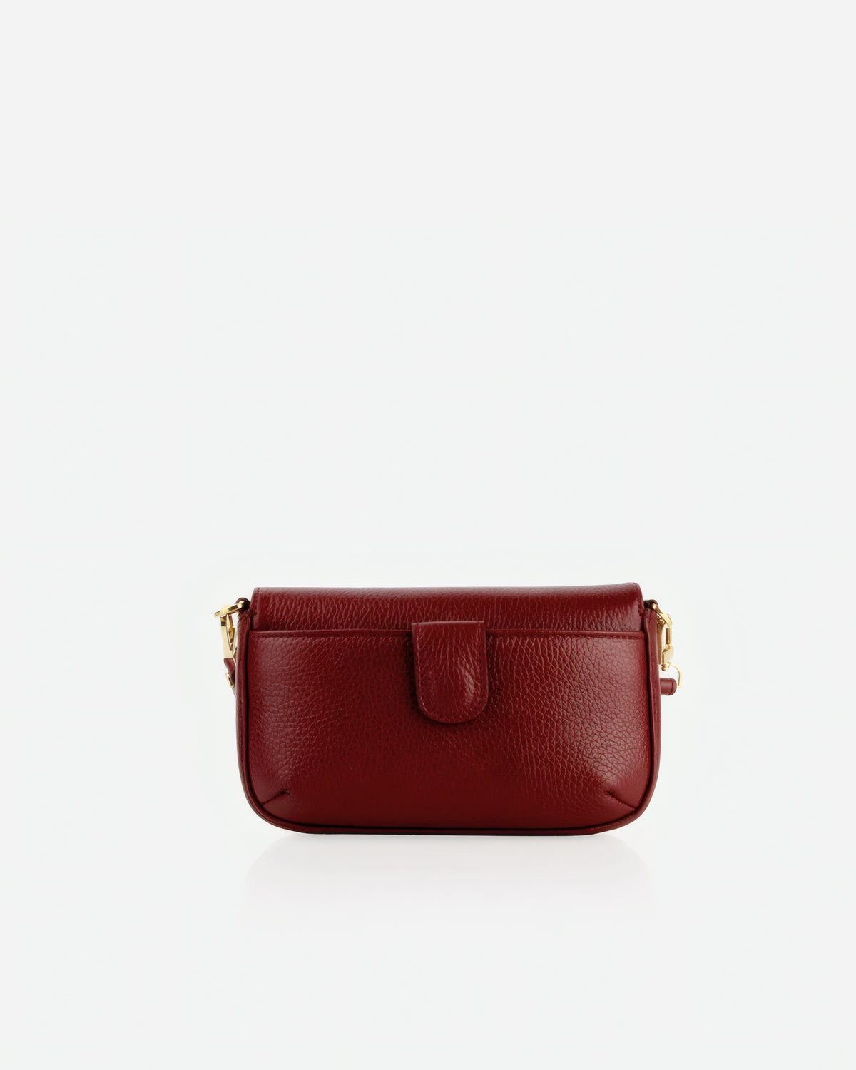 The Day To Night Bag Resort Red