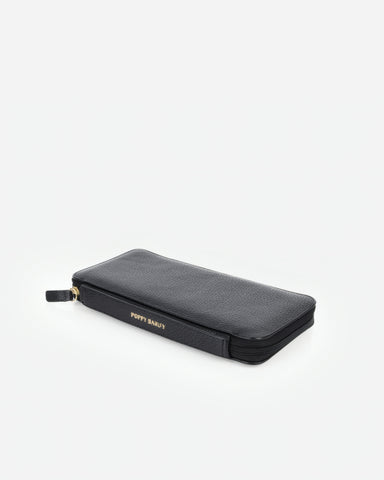 The Flying Solo Passport Holder & Slim Luggage Tag Set Black