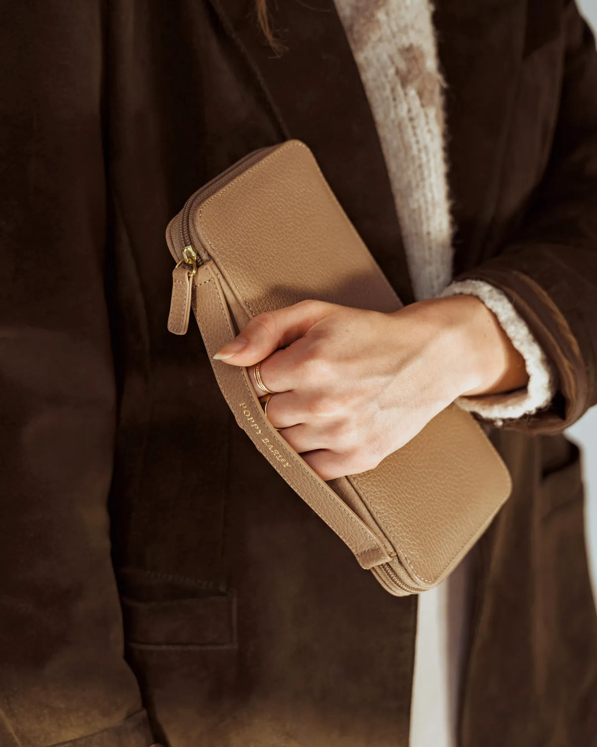 The Flying Solo Passport Holder & Slim Luggage Tag Set Biscotti