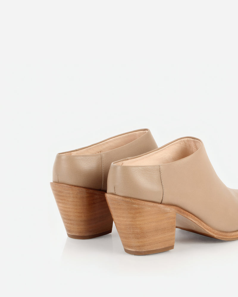The Heeled Mule Biscotti