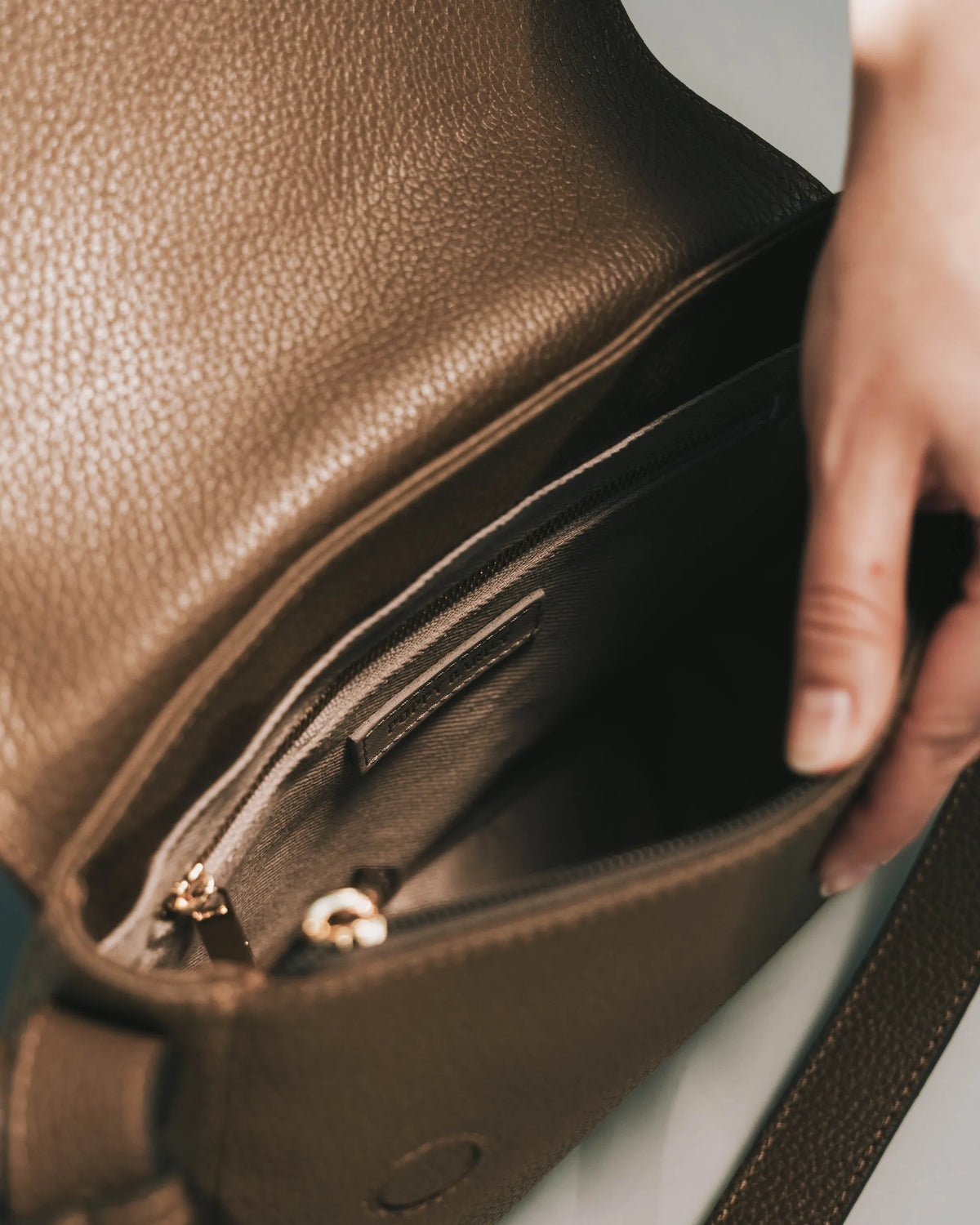 The High Line Shoulder Bag Tapenade