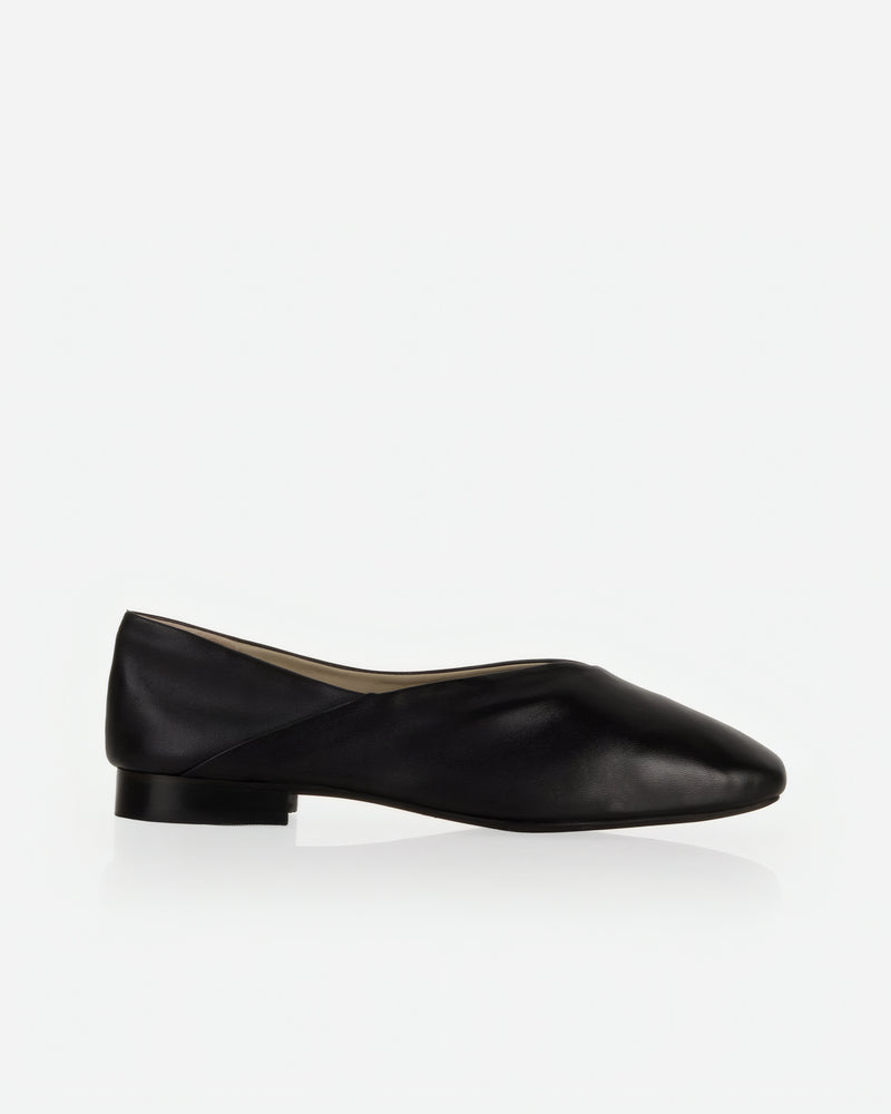 The Marché Flat Black