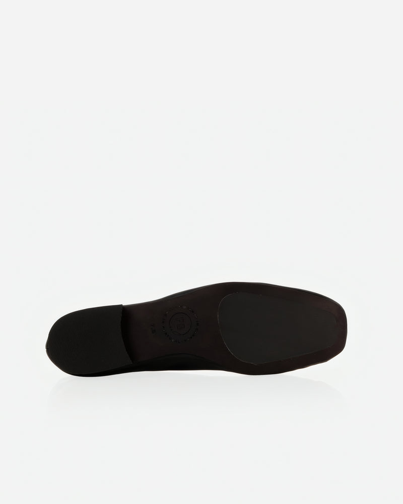 The Marché Flat Black