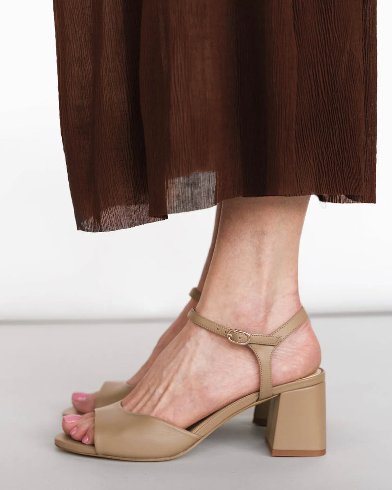 The Mila Heeled Sandal Halva