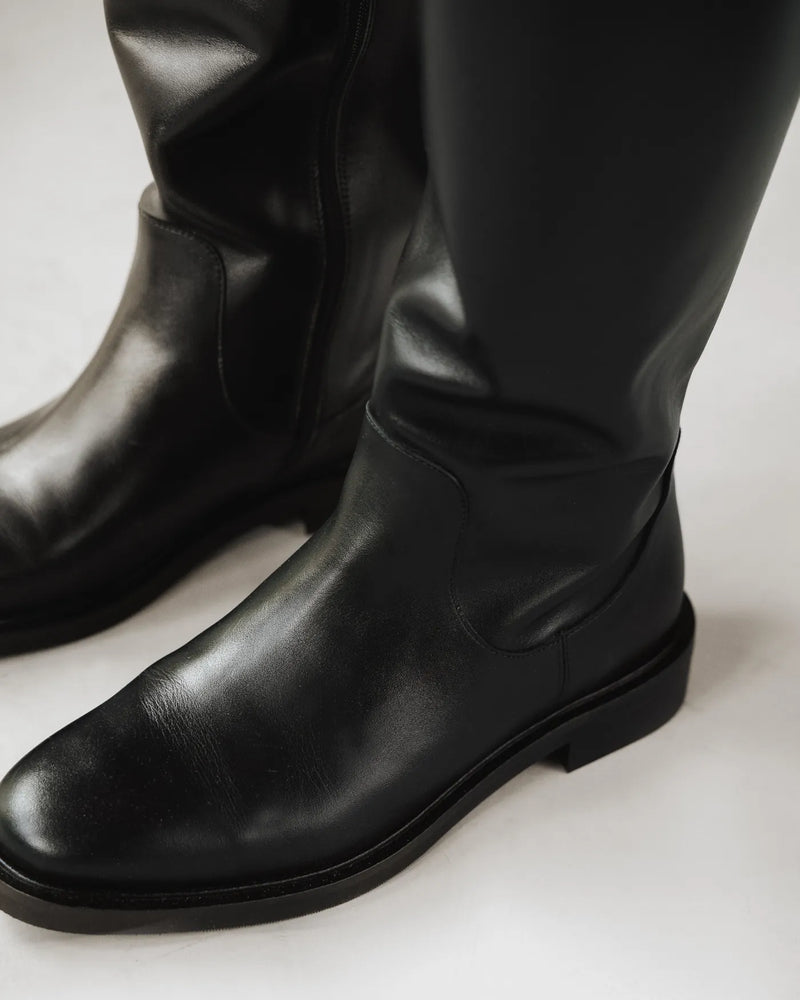 The Riding Boot Black